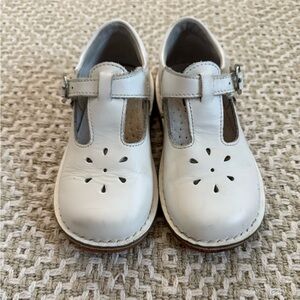 L’Amour White Girls Shoes